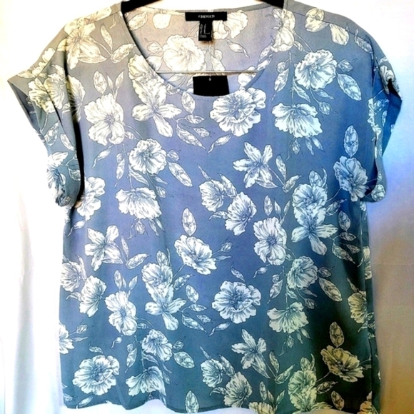 Forever 21 Women's Floral Blouse Size Medium - Picture 1 of 5